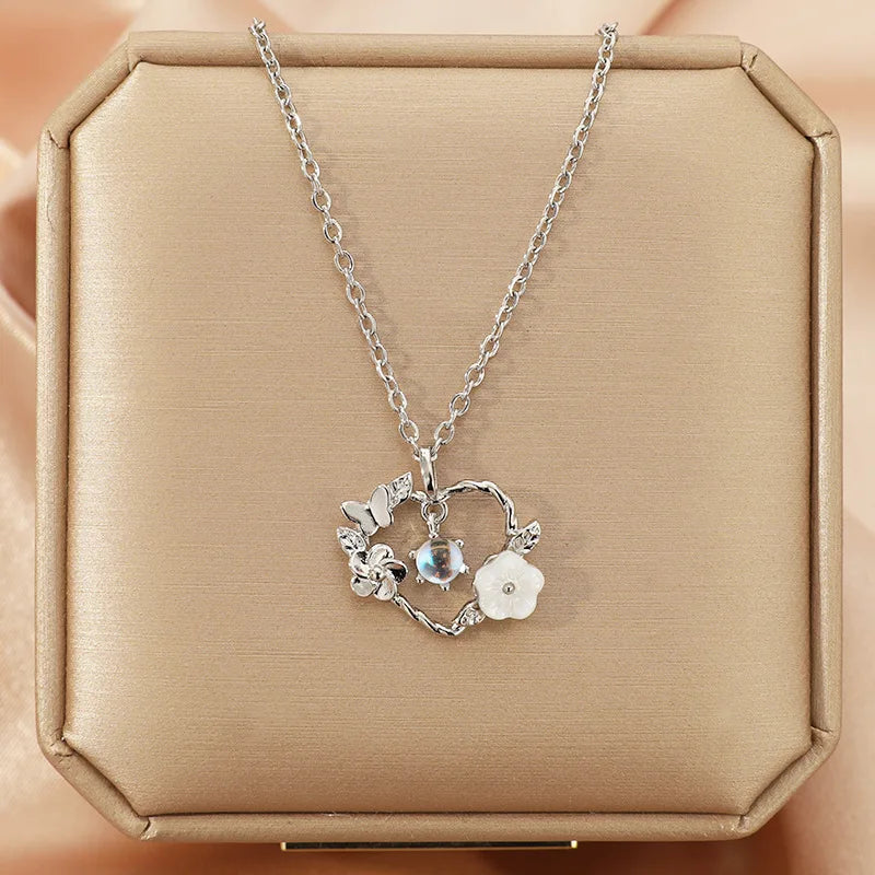 Trendy Jewelry Design 18k Gold Plated Necklace Stainless Steel Heart Butterfly Leaf Zircon Pendant Necklace Set for Women