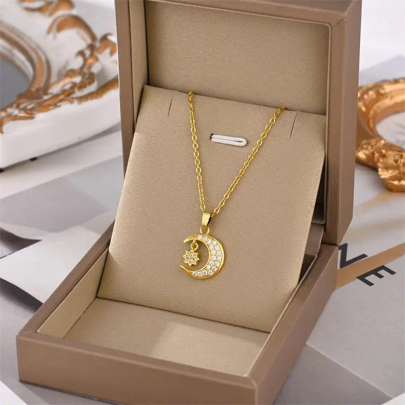 Hot Selling Waterproof 18k Gold Plated Stainless Steel Necklace Zircon Cross Heart Butterfly Letter Pendant Necklace for Women