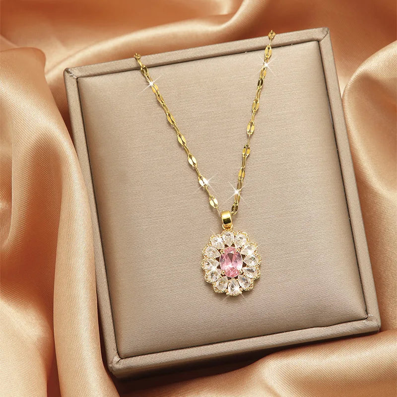 Trendy Jewelry Design 18k Gold Plated Necklace Stainless Steel Heart Butterfly Leaf Zircon Pendant Necklace Set for Women