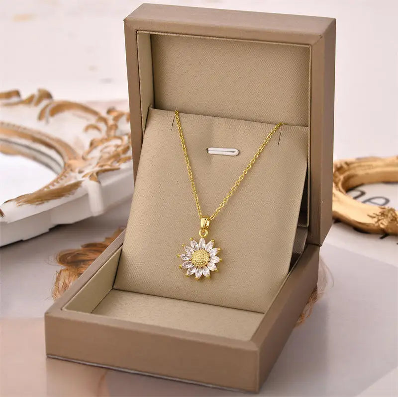 Hot Selling Waterproof 18k Gold Plated Stainless Steel Necklace Zircon Cross Heart Butterfly Letter Pendant Necklace for Women
