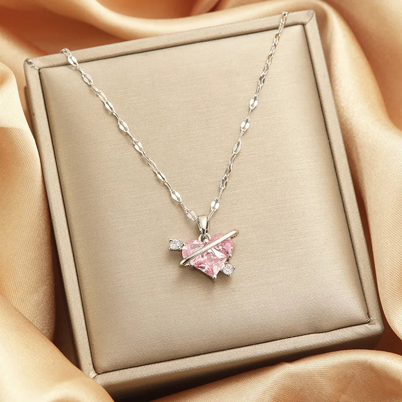 Trendy Jewelry Design 18k Gold Plated Necklace Stainless Steel Heart Butterfly Leaf Zircon Pendant Necklace Set for Women