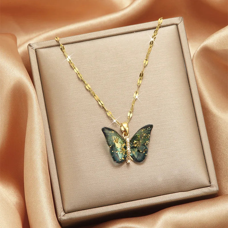 Trendy Jewelry Design 18k Gold Plated Necklace Stainless Steel Heart Butterfly Leaf Zircon Pendant Necklace Set for Women