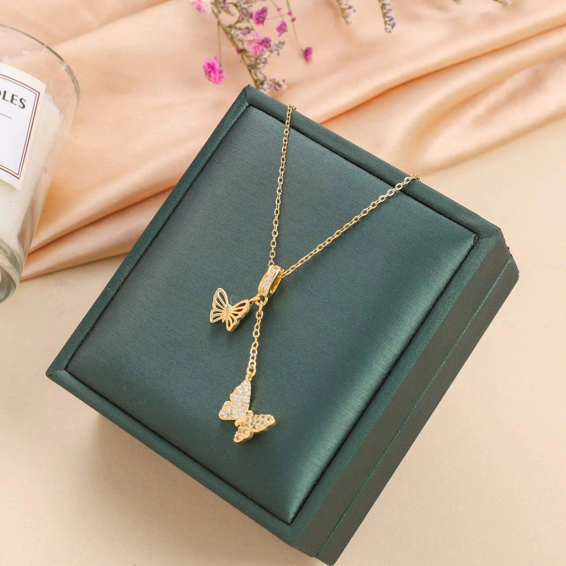Hot Selling Waterproof 18k Gold Plated Stainless Steel Necklace Zircon Cross Heart Butterfly Letter Pendant Necklace for Women