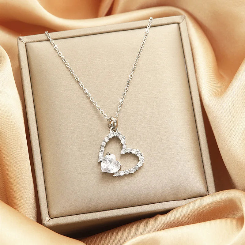 Trendy Jewelry Design 18k Gold Plated Necklace Stainless Steel Heart Butterfly Leaf Zircon Pendant Necklace Set for Women