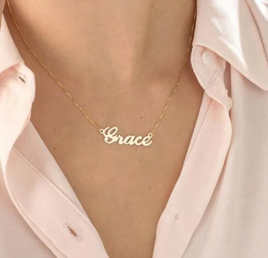Xuping Necklace Personalised Gold Copper Alloy Ladies Jewelry Small Signature Cursive Classic Customized Name Necklace Women