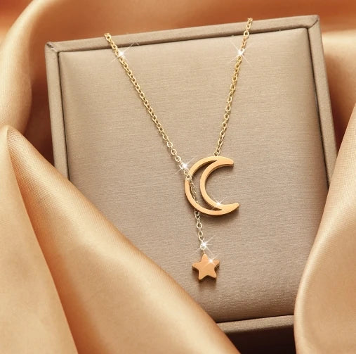 Trendy Jewelry Design 18k Gold Plated Necklace Stainless Steel Heart Butterfly Leaf Zircon Pendant Necklace Set for Women